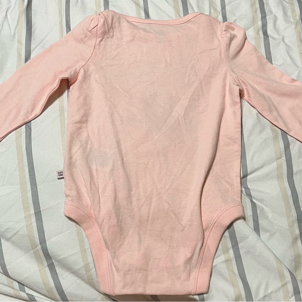 NWT Baby Gap Long Sleeve Onesie “Fierce Like Mommy” - Picture 3 of 7